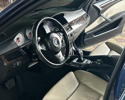 Синій БМВ 5 Серія, об'ємом двигуна 3 л та пробігом 283 тис. км за 11300 $, фото 15 на Automoto.ua