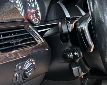 Синій БМВ 5 Серія, об'ємом двигуна 3 л та пробігом 283 тис. км за 11300 $, фото 21 на Automoto.ua