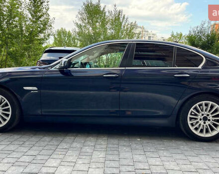 Синій БМВ 5 Серія, об'ємом двигуна 3 л та пробігом 328 тис. км за 11500 $, фото 1 на Automoto.ua