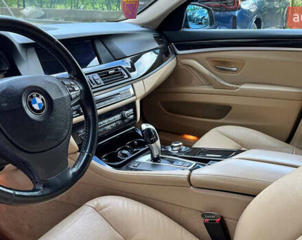 Синій БМВ 5 Серія, об'ємом двигуна 3 л та пробігом 328 тис. км за 11500 $, фото 3 на Automoto.ua