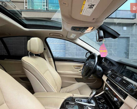 Синій БМВ 5 Серія, об'ємом двигуна 3 л та пробігом 328 тис. км за 11500 $, фото 15 на Automoto.ua