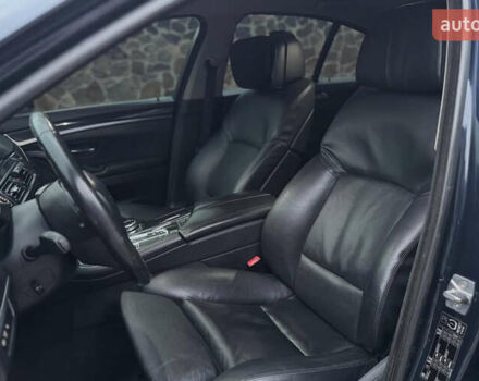 Синий БМВ 5 Серия, объемом двигателя 2.99 л и пробегом 280 тыс. км за 16200 $, фото 4 на Automoto.ua