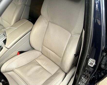 Синій БМВ 5 Серія, об'ємом двигуна 3 л та пробігом 200 тис. км за 17800 $, фото 8 на Automoto.ua