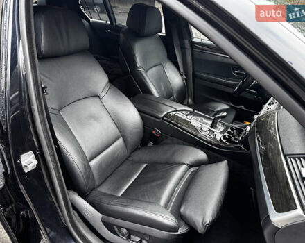 Синий БМВ 5 Серия, объемом двигателя 2.98 л и пробегом 155 тыс. км за 16000 $, фото 10 на Automoto.ua