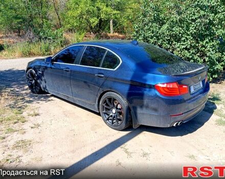 Синий БМВ 5 Серия, объемом двигателя 2.5 л и пробегом 234 тыс. км за 13700 $, фото 1 на Automoto.ua