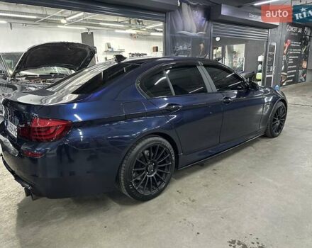 Синий БМВ 5 Серия, объемом двигателя 3 л и пробегом 210 тыс. км за 15500 $, фото 2 на Automoto.ua
