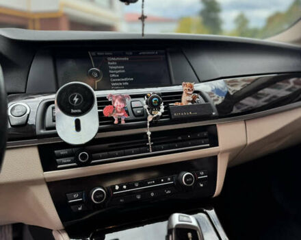 Синій БМВ 5 Серія, об'ємом двигуна 2 л та пробігом 130 тис. км за 14500 $, фото 12 на Automoto.ua