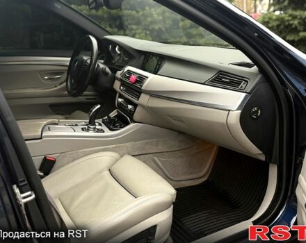 Синій БМВ 5 Серія, об'ємом двигуна 3 л та пробігом 200 тис. км за 17800 $, фото 12 на Automoto.ua