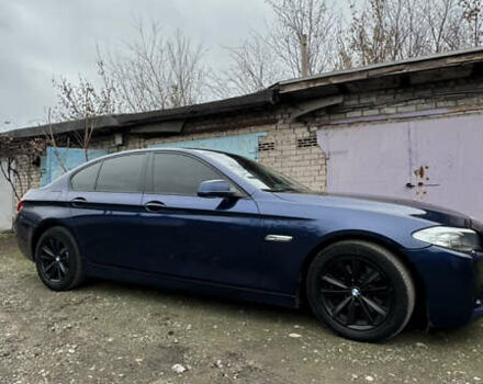 Синій БМВ 5 Серія, об'ємом двигуна 2 л та пробігом 296 тис. км за 12500 $, фото 2 на Automoto.ua