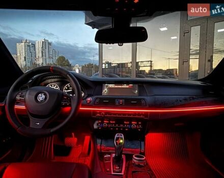 Синій БМВ 5 Серія, об'ємом двигуна 2 л та пробігом 252 тис. км за 14490 $, фото 14 на Automoto.ua