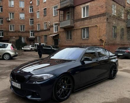 Синий БМВ 5 Серия, объемом двигателя 3 л и пробегом 3 тыс. км за 20000 $, фото 5 на Automoto.ua