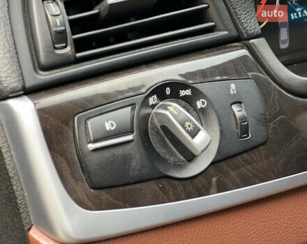 Синій БМВ 5 Серія, об'ємом двигуна 2.98 л та пробігом 260 тис. км за 16999 $, фото 29 на Automoto.ua