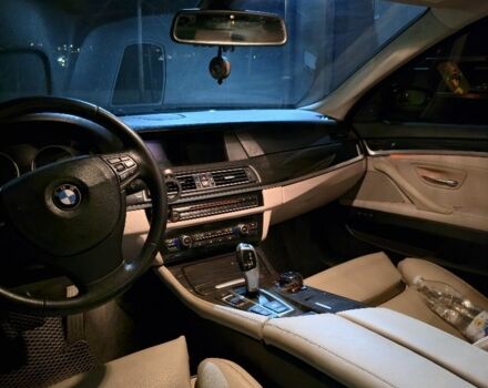 Синий БМВ 5 Серия, объемом двигателя 3 л и пробегом 170 тыс. км за 12000 $, фото 16 на Automoto.ua