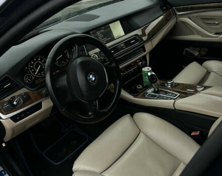 Синий БМВ 5 Серия, объемом двигателя 2.98 л и пробегом 240 тыс. км за 11700 $, фото 6 на Automoto.ua