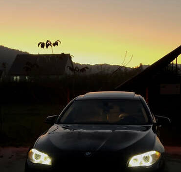 Синий БМВ 5 Серия, объемом двигателя 2 л и пробегом 217 тыс. км за 11500 $, фото 9 на Automoto.ua