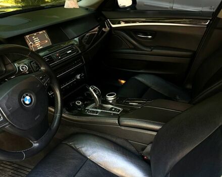 Синій БМВ 5 Серія, об'ємом двигуна 2 л та пробігом 202 тис. км за 10999 $, фото 7 на Automoto.ua