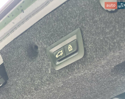 Синій БМВ 5 Серія, об'ємом двигуна 2.98 л та пробігом 260 тис. км за 16999 $, фото 13 на Automoto.ua