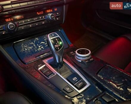 Синій БМВ 5 Серія, об'ємом двигуна 2 л та пробігом 252 тис. км за 14490 $, фото 31 на Automoto.ua