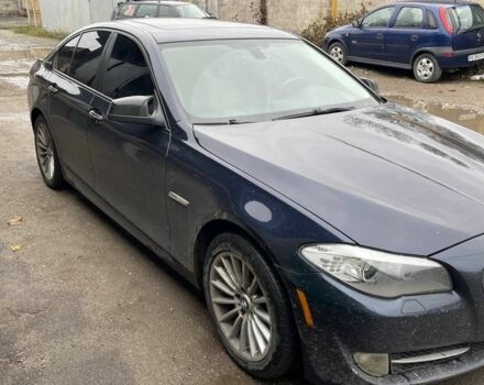 Синий БМВ 5 Серия, объемом двигателя 3 л и пробегом 170 тыс. км за 12000 $, фото 2 на Automoto.ua