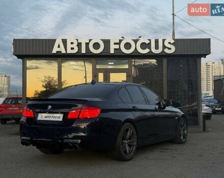 Синій БМВ 5 Серія, об'ємом двигуна 2 л та пробігом 252 тис. км за 14490 $, фото 4 на Automoto.ua