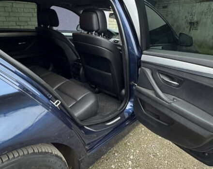 Синій БМВ 5 Серія, об'ємом двигуна 2 л та пробігом 296 тис. км за 12500 $, фото 9 на Automoto.ua