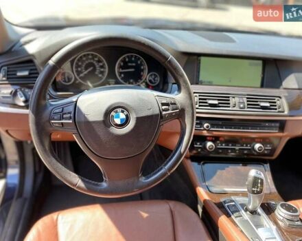 Синий БМВ 5 Серия, объемом двигателя 2.98 л и пробегом 200 тыс. км за 14999 $, фото 11 на Automoto.ua