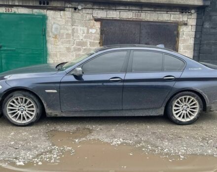 Синий БМВ 5 Серия, объемом двигателя 3 л и пробегом 170 тыс. км за 12000 $, фото 1 на Automoto.ua