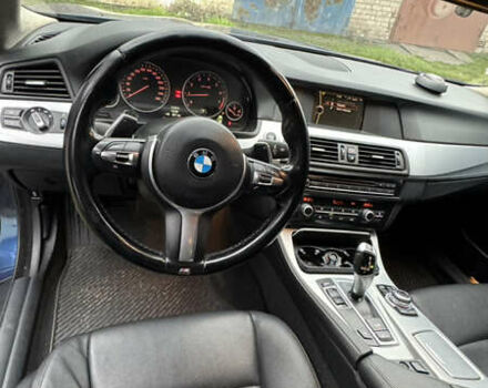 Синій БМВ 5 Серія, об'ємом двигуна 2 л та пробігом 296 тис. км за 12500 $, фото 12 на Automoto.ua