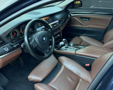 Синій БМВ 5 Серія, об'ємом двигуна 2.98 л та пробігом 202 тис. км за 19500 $, фото 19 на Automoto.ua