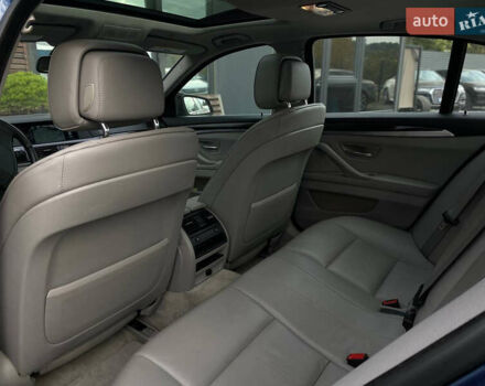 Синій БМВ 5 Серія, об'ємом двигуна 2 л та пробігом 186 тис. км за 13900 $, фото 6 на Automoto.ua