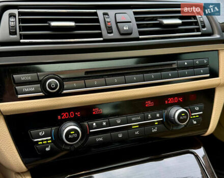 Синій БМВ 5 Серія, об'ємом двигуна 3 л та пробігом 157 тис. км за 14900 $, фото 29 на Automoto.ua