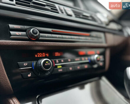 Синій БМВ 5 Серія, об'ємом двигуна 2.99 л та пробігом 275 тис. км за 19300 $, фото 23 на Automoto.ua