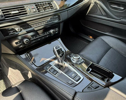 Синій БМВ 5 Серія, об'ємом двигуна 2 л та пробігом 185 тис. км за 15200 $, фото 10 на Automoto.ua