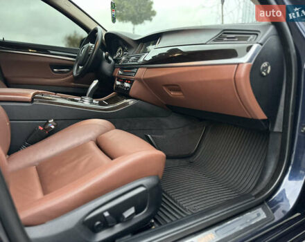 Синій БМВ 5 Серія, об'ємом двигуна 2.99 л та пробігом 275 тис. км за 19300 $, фото 17 на Automoto.ua