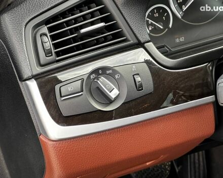 Синій БМВ 5 Серія, об'ємом двигуна 2 л та пробігом 242 тис. км за 18790 $, фото 21 на Automoto.ua