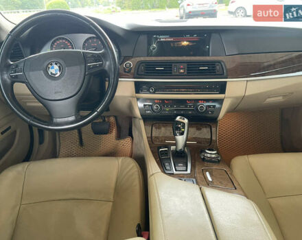 Синий БМВ 5 Серия, объемом двигателя 2.98 л и пробегом 200 тыс. км за 13000 $, фото 13 на Automoto.ua