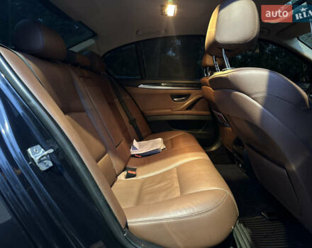 Синій БМВ 5 Серія, об'ємом двигуна 2.99 л та пробігом 275 тис. км за 18500 $, фото 37 на Automoto.ua