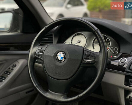 Синій БМВ 5 Серія, об'ємом двигуна 2 л та пробігом 186 тис. км за 13900 $, фото 11 на Automoto.ua