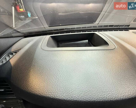 Синій БМВ 5 Серія, об'ємом двигуна 2 л та пробігом 135 тис. км за 16000 $, фото 24 на Automoto.ua