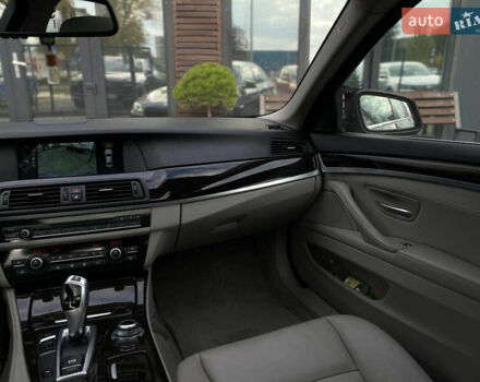 Синій БМВ 5 Серія, об'ємом двигуна 2 л та пробігом 186 тис. км за 13900 $, фото 10 на Automoto.ua
