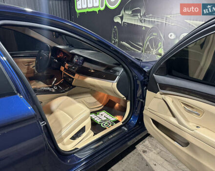 Синий БМВ 5 Серия, объемом двигателя 2.98 л и пробегом 197 тыс. км за 16000 $, фото 19 на Automoto.ua