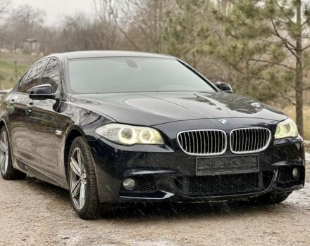 Синий БМВ 5 Серия, объемом двигателя 3 л и пробегом 215 тыс. км за 12400 $, фото 2 на Automoto.ua