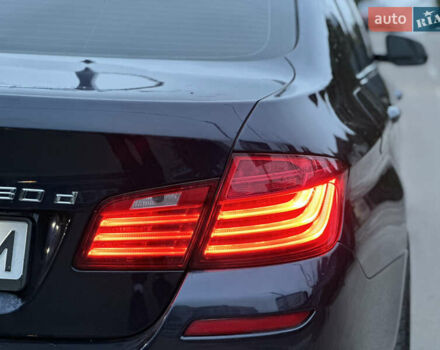 Синій БМВ 5 Серія, об'ємом двигуна 2.99 л та пробігом 275 тис. км за 18500 $, фото 23 на Automoto.ua