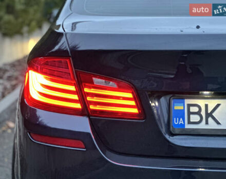 Синій БМВ 5 Серія, об'ємом двигуна 2.99 л та пробігом 275 тис. км за 18500 $, фото 22 на Automoto.ua