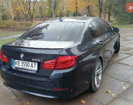Синій БМВ 5 Серія, об'ємом двигуна 2 л та пробігом 240 тис. км за 12500 $, фото 27 на Automoto.ua
