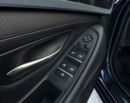 Синій БМВ 5 Серія, об'ємом двигуна 2 л та пробігом 123 тис. км за 20000 $, фото 22 на Automoto.ua