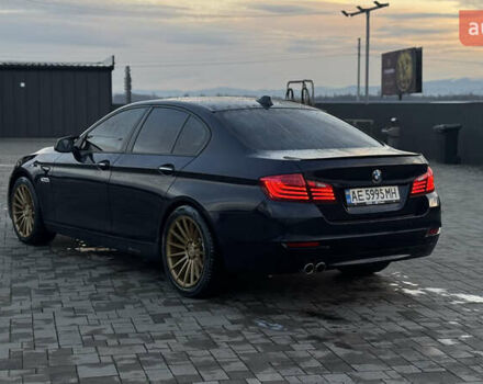 Синий БМВ 5 Серия, объемом двигателя 3 л и пробегом 388 тыс. км за 21500 $, фото 3 на Automoto.ua