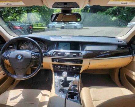 Синий БМВ 5 Серия, объемом двигателя 3 л и пробегом 87 тыс. км за 10200 $, фото 4 на Automoto.ua