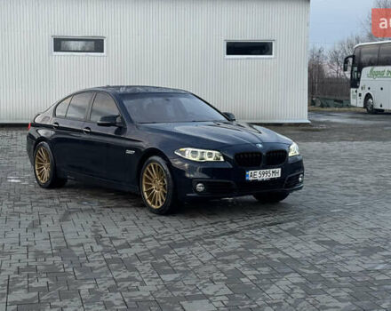 Синий БМВ 5 Серия, объемом двигателя 3 л и пробегом 388 тыс. км за 21500 $, фото 1 на Automoto.ua