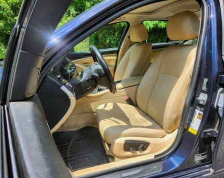 Синий БМВ 5 Серия, объемом двигателя 3 л и пробегом 87 тыс. км за 10200 $, фото 6 на Automoto.ua